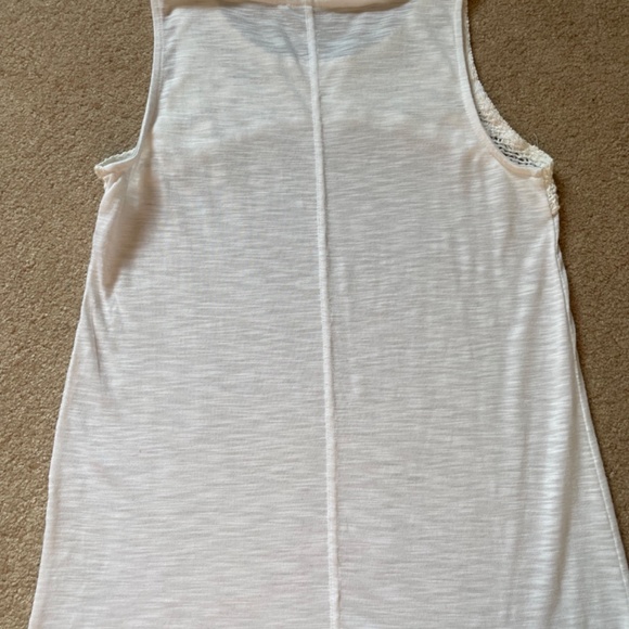 2 pieces! White Cardigan and matching tank top - Picture 6 of 9